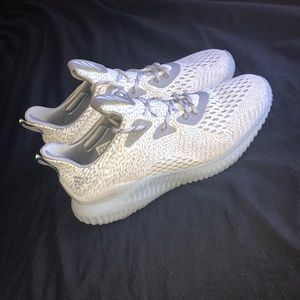 Adidas Alphabounce shoes